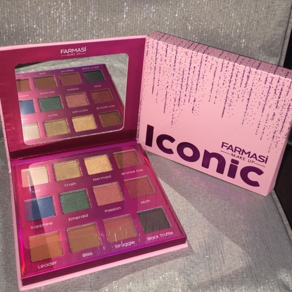 SOLD-Iconic Eyeshadow Palette